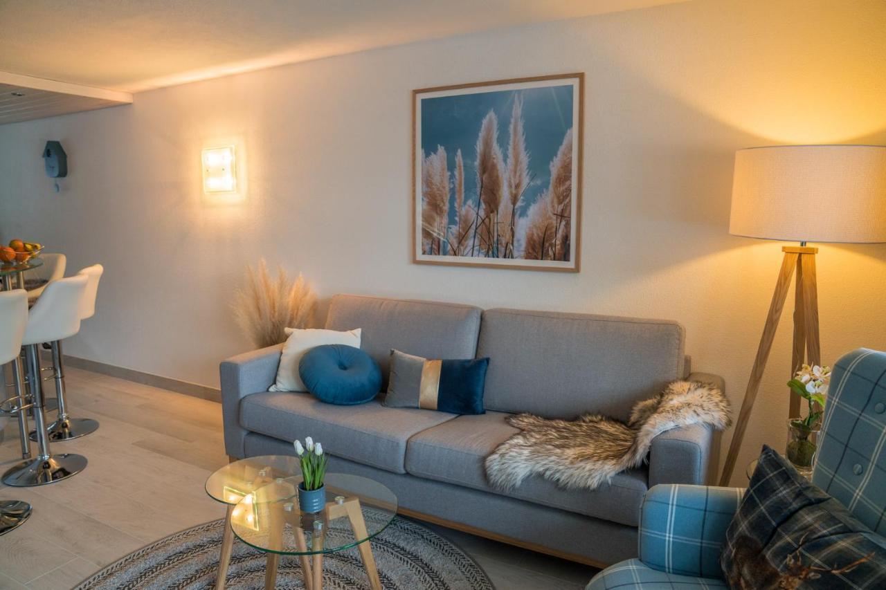 Chalet Spitzhorn - Your Peak Getaway - Private Terrasse & Gratis Parkplatz Gsteig Luaran gambar