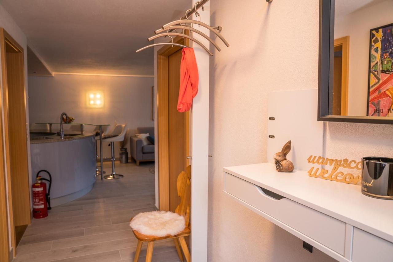 Chalet Spitzhorn - Your Peak Getaway - Private Terrasse & Gratis Parkplatz Gsteig Luaran gambar